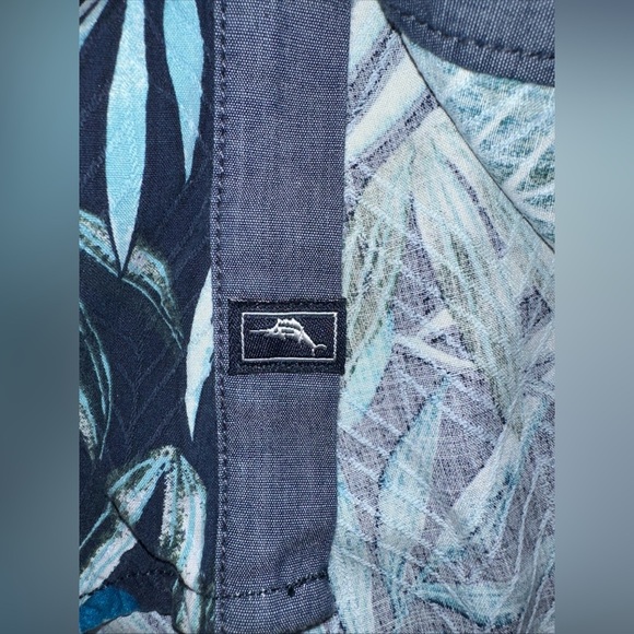 Tommy Bahama Mens XL 100% Silk Blue Green Lavish Leaves SS Button Up Ocean Deep - Picture 10 of 12